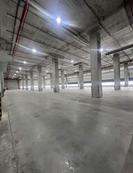 Pioneer Road (D22), Warehouse #621632491